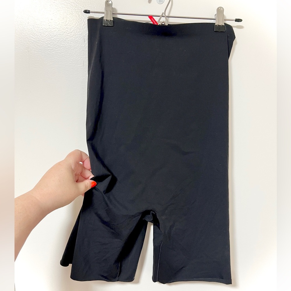 Spanx Compression Shorts NWOT Size XL Black